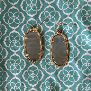 Kendra Scott grey slate Elle earrings